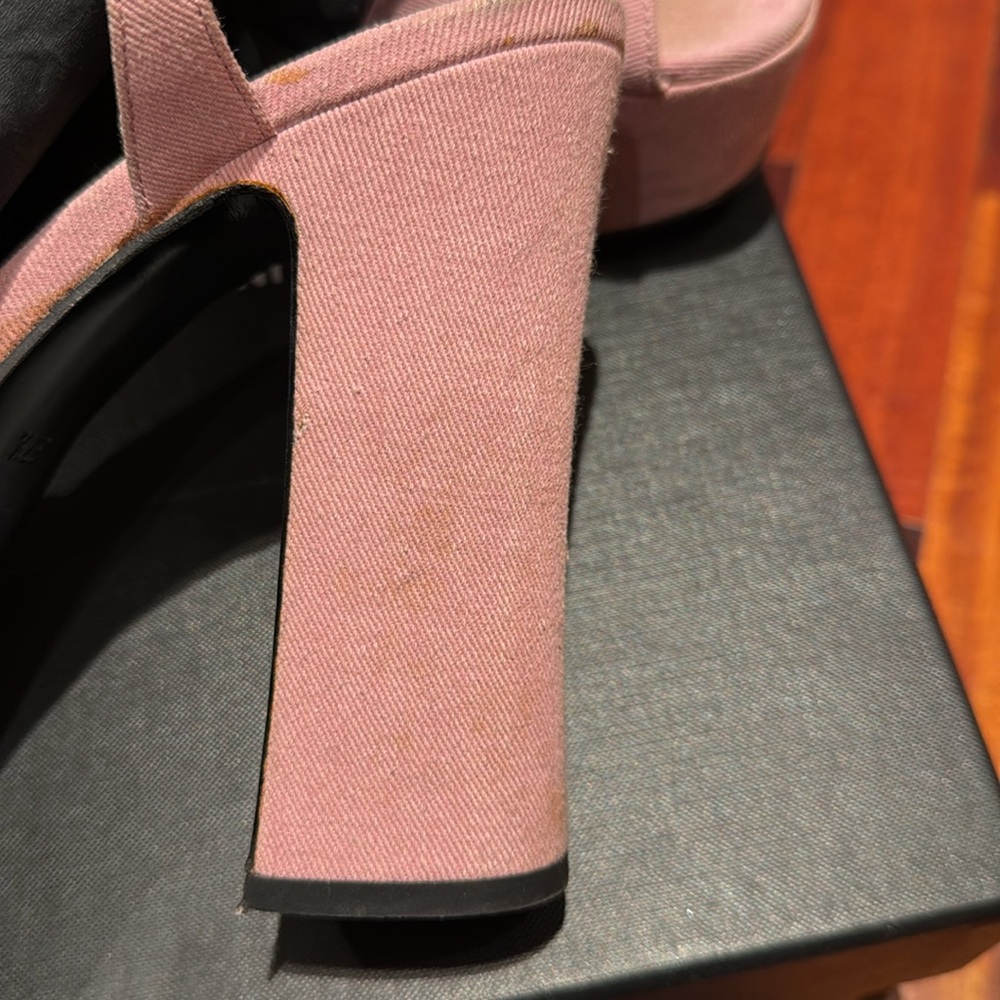 Shoes - Picture 3 of 11